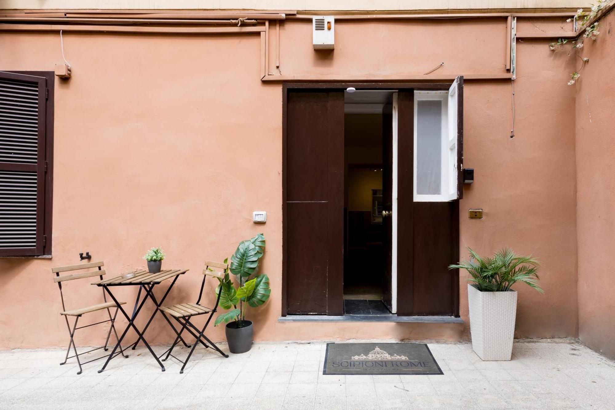 VATICAN COZY APARTMENT - Scipioni Roma Esterno foto